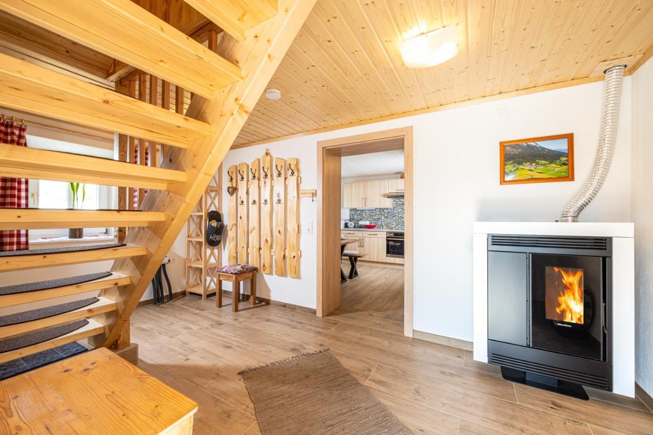 Ferienhaus Schwoellerbauer Sankt Martin am Grimming Esterno foto